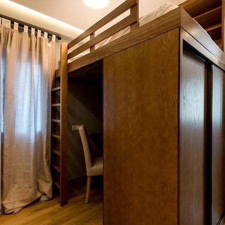 Triana Apartments Deluxe Seville Luaran gambar