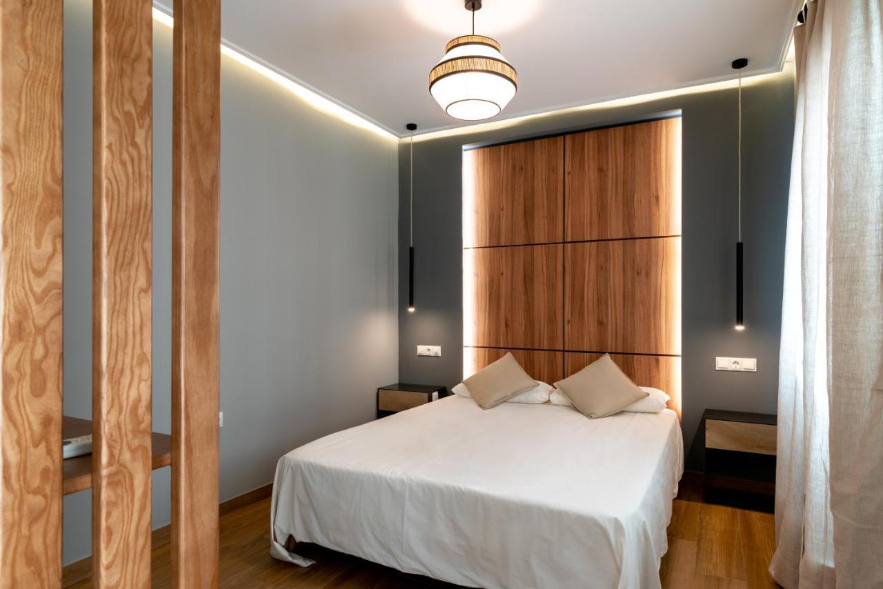 Triana Apartments Deluxe Seville Luaran gambar