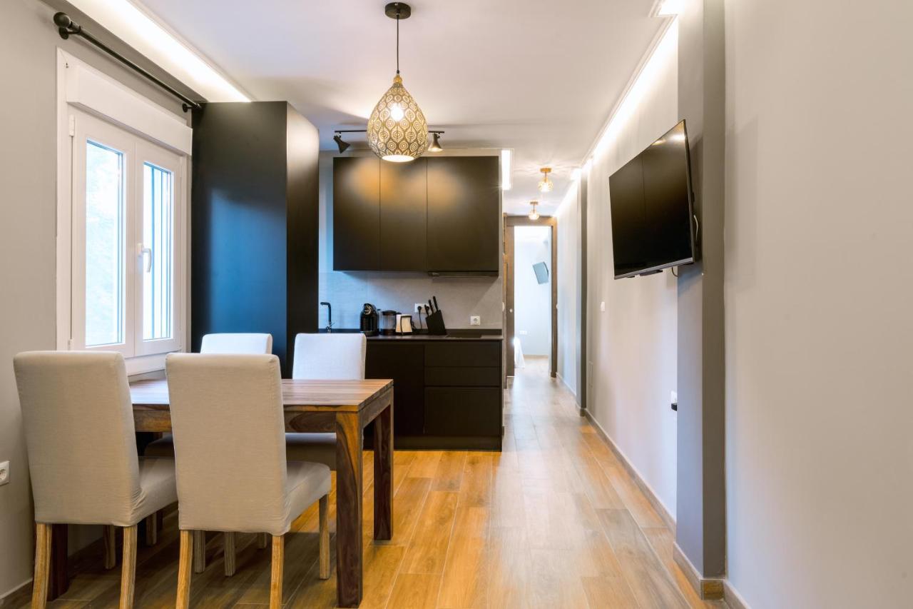 Triana Apartments Deluxe Seville Luaran gambar